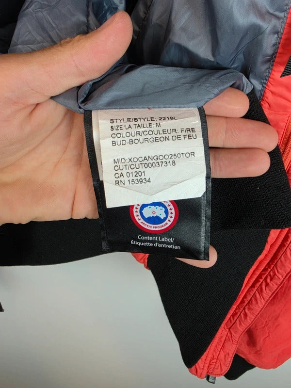 Canada Goose Women's Down Bomber Jacket Red Size M Hooded