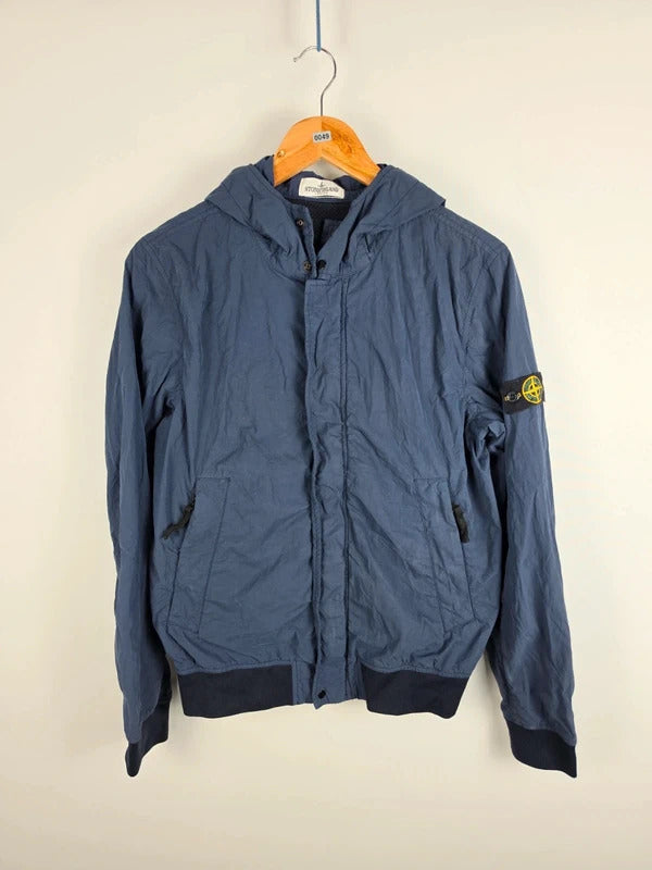 Stone Island Junior Navy Nylon Hooded Bomber Jacket – Age 14 / XS Adult