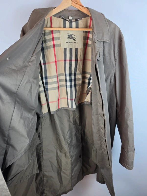 Burberry London Trench Coat Beige Khaki Men Size 52 - Large