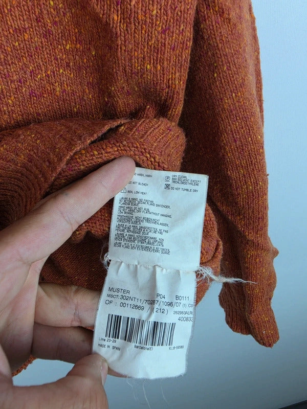 Burberry London Wool Blend Quarter-Zip Sweater Rust – Size 7 ( L )